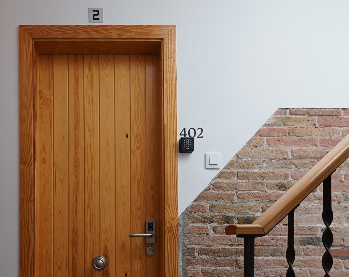 Ola Living Camp Nou Apartment L'Hospitalet de Llobregat Exterior photo